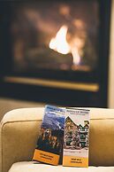 Pinnacle Hotel Whistler Village