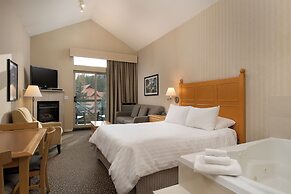 Pinnacle Hotel Whistler Village
