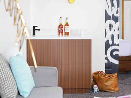 Hotel Belmont Vancouver - MGallery Collection