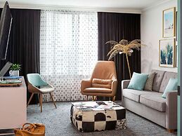 Hotel Belmont Vancouver - MGallery Collection