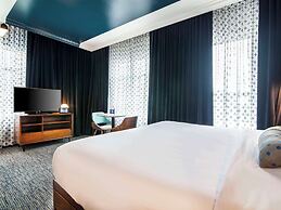 Hotel Belmont Vancouver - MGallery Collection