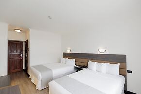 Parque del Lago Boutique Hotel