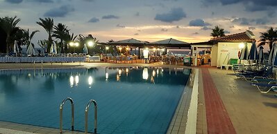 Helios Bay Hotel Apartments