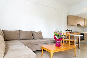 Helios Bay Hotel Apartments