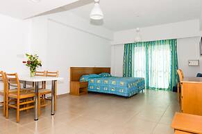 Helios Bay Hotel Apartments