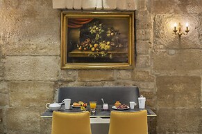 Hotel Ducs de Bourgogne