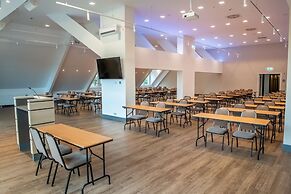 Rubin Wellness & Conference Hotel