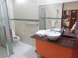 La Cresta Inn