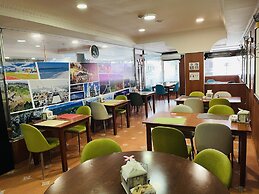La Cresta Inn