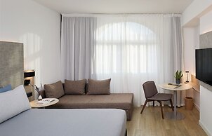 INNSiDE by Melia Barcelona Apolo