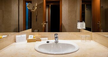 Best Western Premier CMC Girona