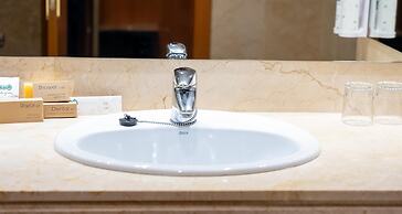 Best Western Premier CMC Girona