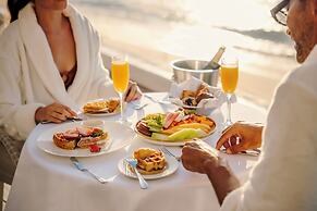 Fairmont Royal Pavilion