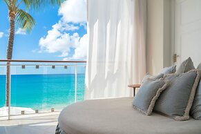 Fairmont Royal Pavilion