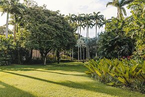 Fairmont Royal Pavilion