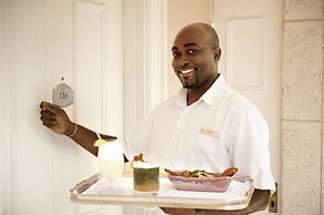 Fairmont Royal Pavilion