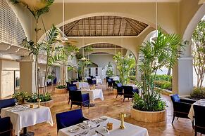 Fairmont Royal Pavilion