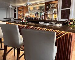 Fairmont Royal Pavilion