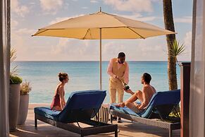 Fairmont Royal Pavilion