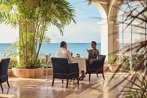 Fairmont Royal Pavilion