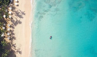 Fairmont Royal Pavilion