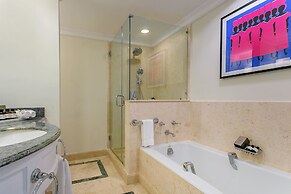 Fairmont Royal Pavilion