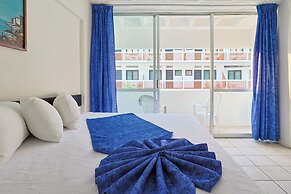 Hotel Delfin PV Beach Resort