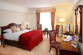 Red Cow Moran Hotel