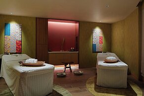 Sheraton Okinawa Sunmarina Resort