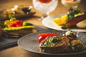 Sheraton OKINAWA SUNMARINA RESORT