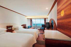 Sheraton Okinawa Sunmarina Resort