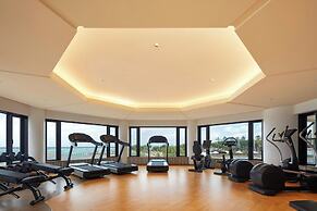 Sheraton Okinawa Sunmarina Resort