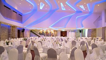 Cleopatra Hotel