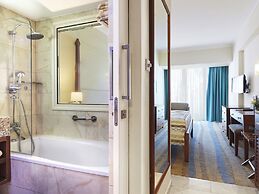 Alexander The Great Beach Hotel