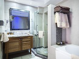 Alexander The Great Beach Hotel