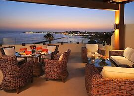 Alexander The Great Beach Hotel