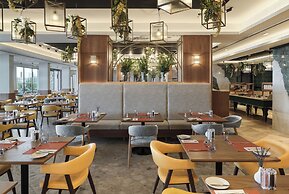 Alexander The Great Beach Hotel