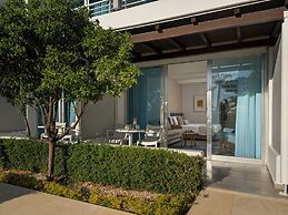 Mediterranean Beach Hotel