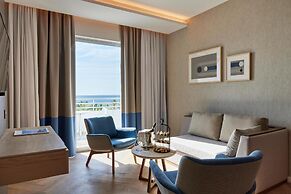Mediterranean Beach Hotel