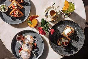 Bristol Panama, a Registry Collection Hotel