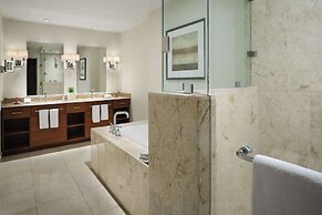 Bristol Panama, a Registry Collection Hotel