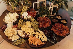 Bristol Panama, a Registry Collection Hotel