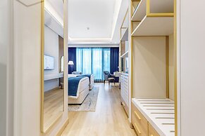 Mövenpick Grand Al Bustan Dubai