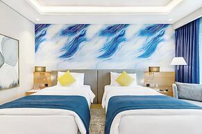 Mövenpick Grand Al Bustan Dubai