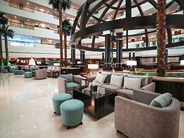 Mövenpick Grand Al Bustan Dubai