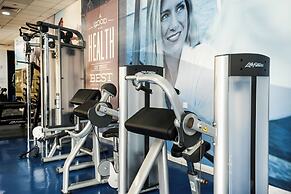 Mövenpick Grand Al Bustan Dubai