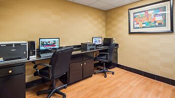 Best Western Plus Northwest Inn & Suites