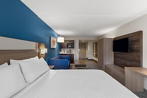 Holiday Inn Express Hotel & Suites Danbury - I-84 by IHG
