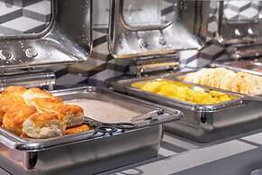 Holiday Inn Express Hotel & Suites Henderson by IHG