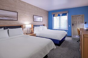 Holiday Inn Express Hotel & Suites Henderson by IHG